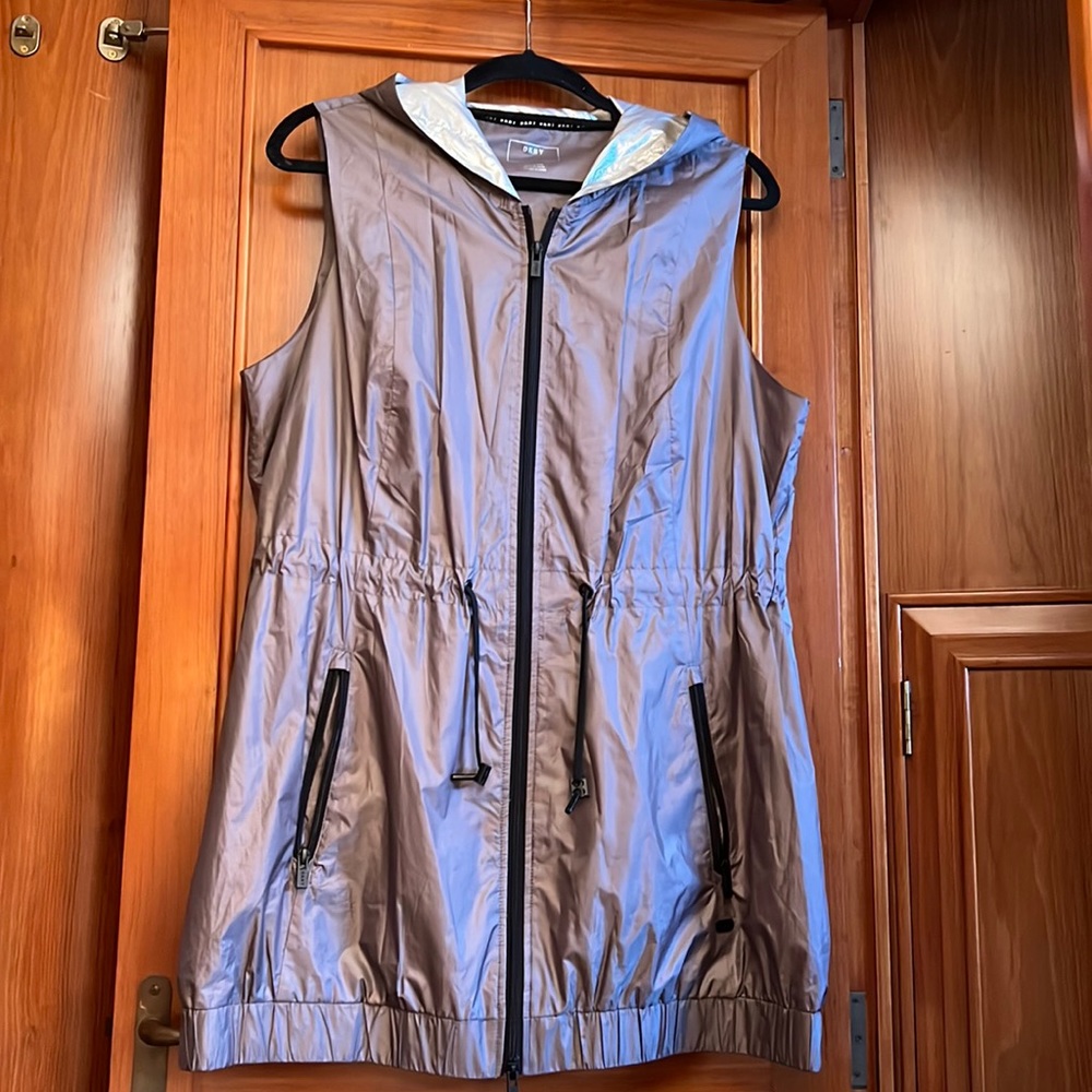 DKNY vest